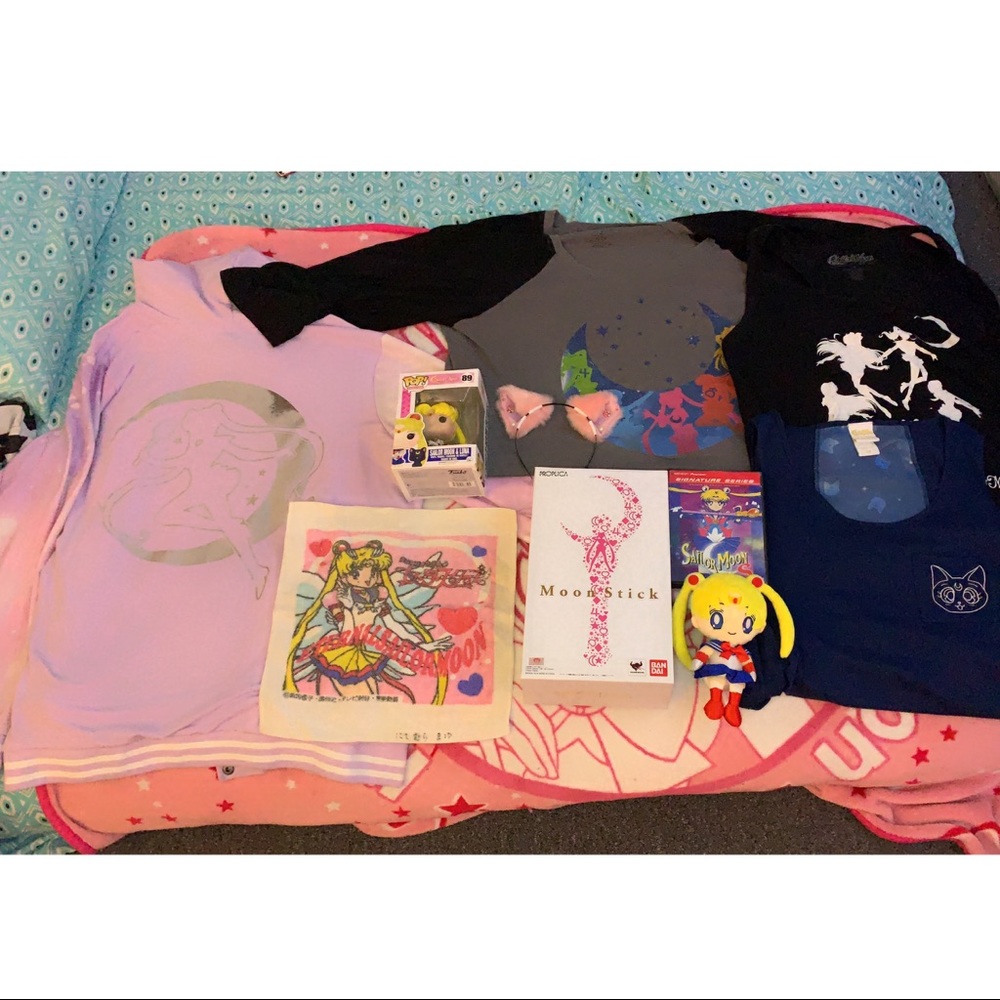 ULTIMATE SAILOR MOON BUNDLE - Picture 2 of 11